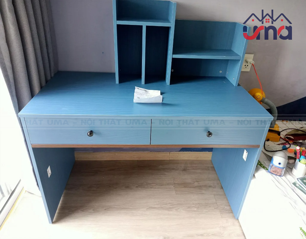 ban-hoc-sinh-go-lien-gia-sach-tien-ich-bhs062